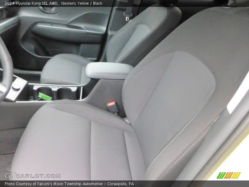 Neoteric Yellow / Black 2024 Hyundai Kona SEL AWD