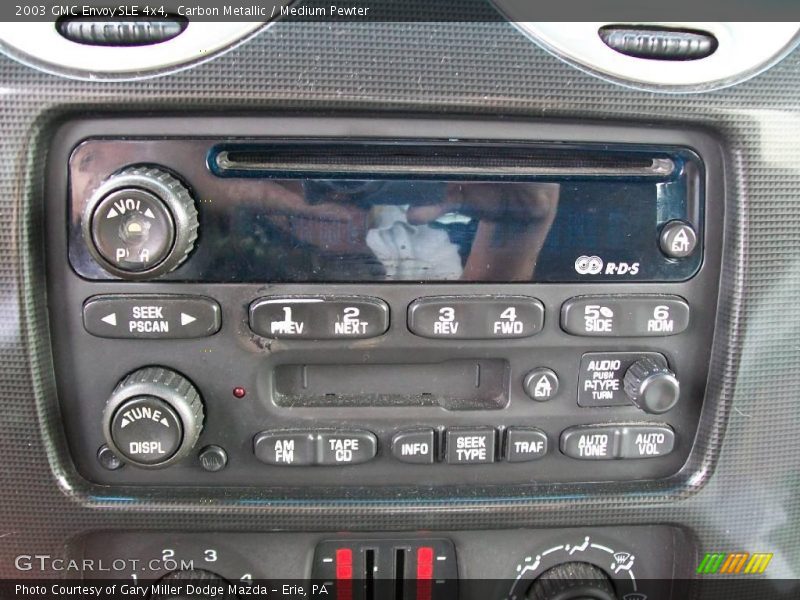 Carbon Metallic / Medium Pewter 2003 GMC Envoy SLE 4x4