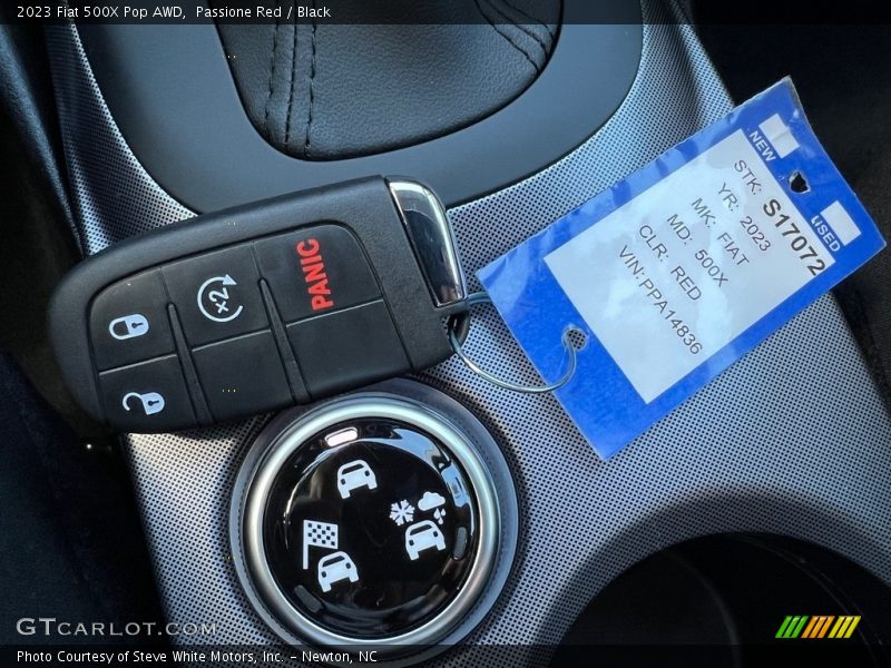 Keys of 2023 500X Pop AWD
