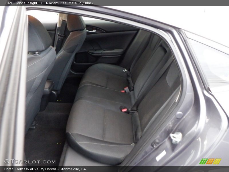 Modern Steel Metallic / Black 2020 Honda Insight EX