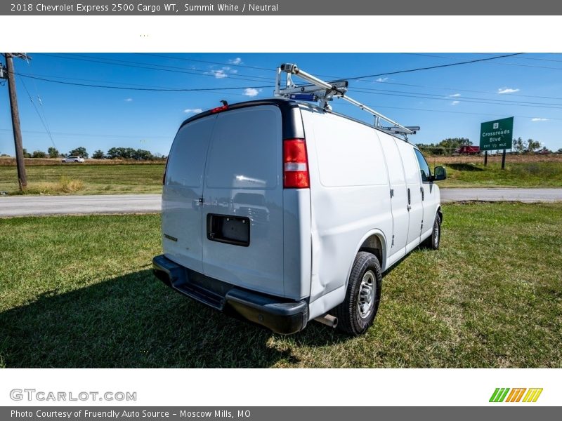 Summit White / Neutral 2018 Chevrolet Express 2500 Cargo WT