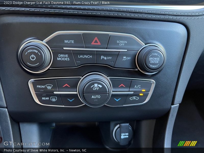 Controls of 2023 Charger Scat Pack Daytona 392