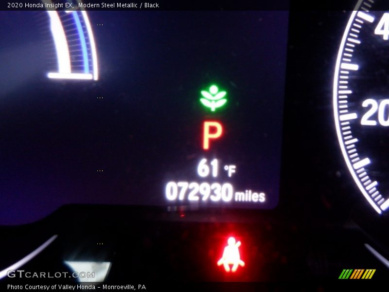 Modern Steel Metallic / Black 2020 Honda Insight EX