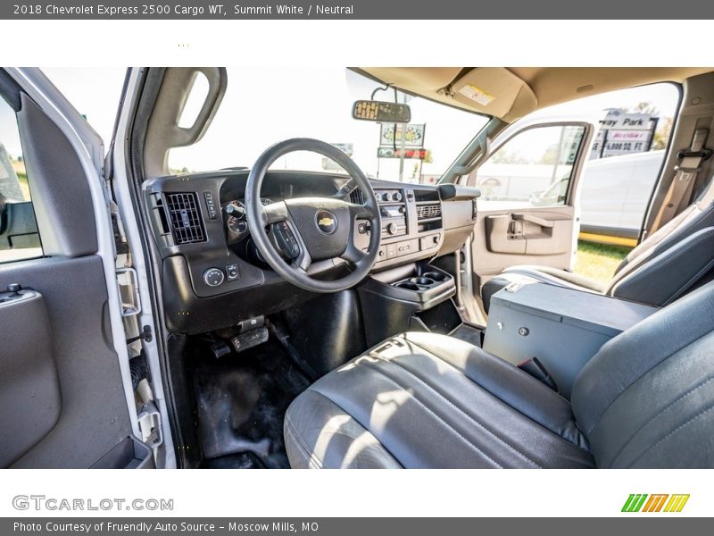 Summit White / Neutral 2018 Chevrolet Express 2500 Cargo WT