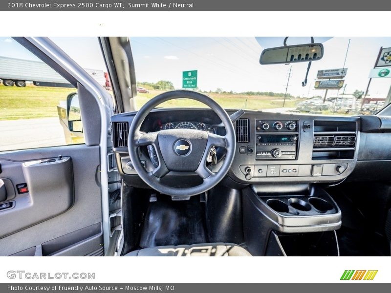 Summit White / Neutral 2018 Chevrolet Express 2500 Cargo WT