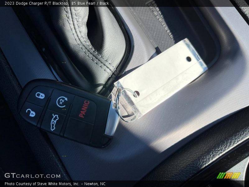 B5 Blue Pearl / Black 2023 Dodge Charger R/T Blacktop