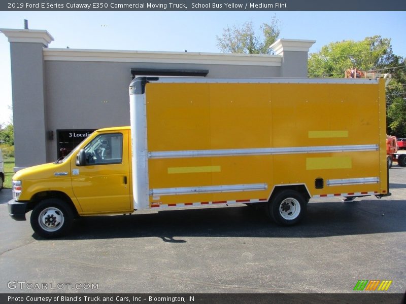 School Bus Yellow / Medium Flint 2019 Ford E Series Cutaway E350 Commercial Moving Truck