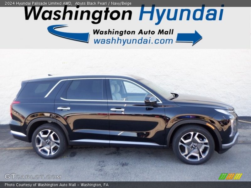 Abyss Black Pearl / Navy/Beige 2024 Hyundai Palisade Limited AWD