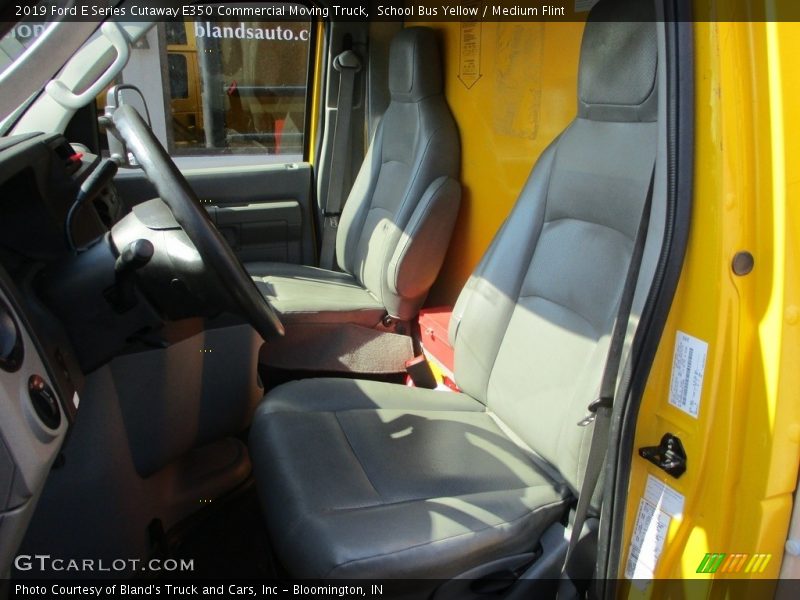 School Bus Yellow / Medium Flint 2019 Ford E Series Cutaway E350 Commercial Moving Truck