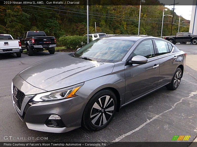 Front 3/4 View of 2019 Altima SL AWD