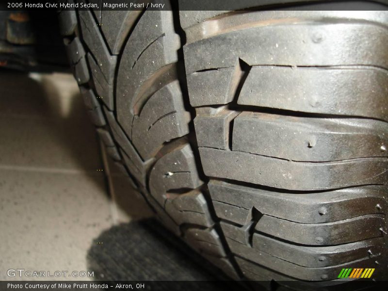 Magnetic Pearl / Ivory 2006 Honda Civic Hybrid Sedan
