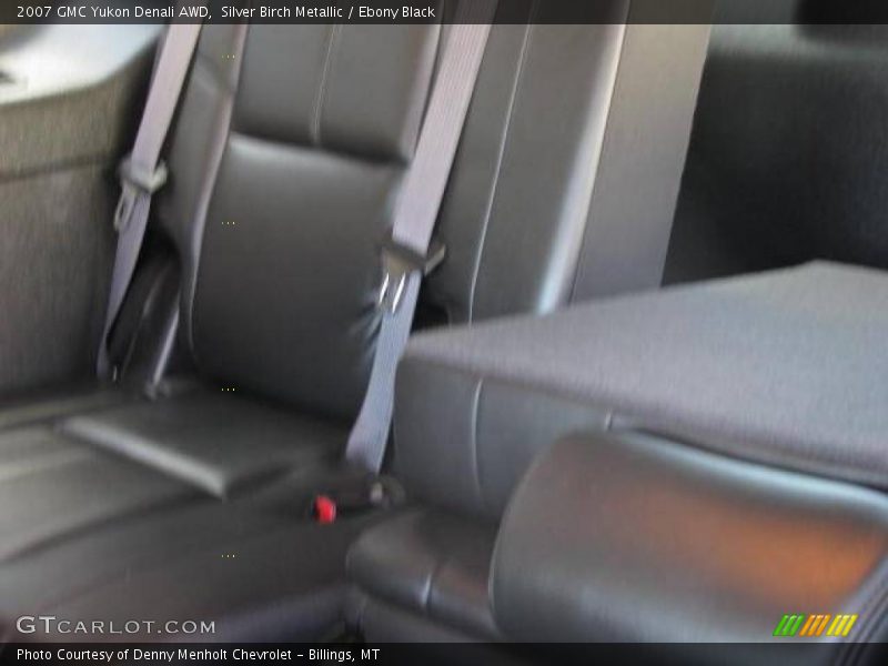 Silver Birch Metallic / Ebony Black 2007 GMC Yukon Denali AWD