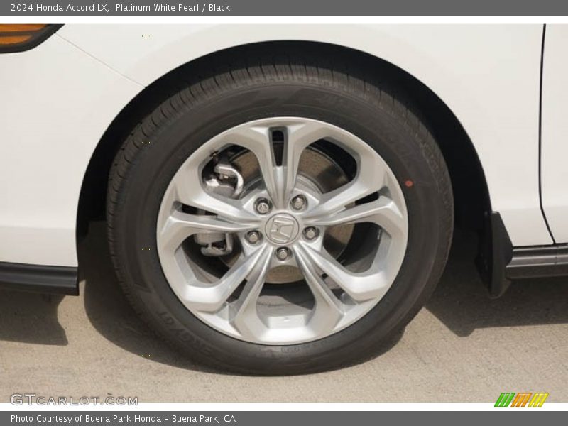 Platinum White Pearl / Black 2024 Honda Accord LX