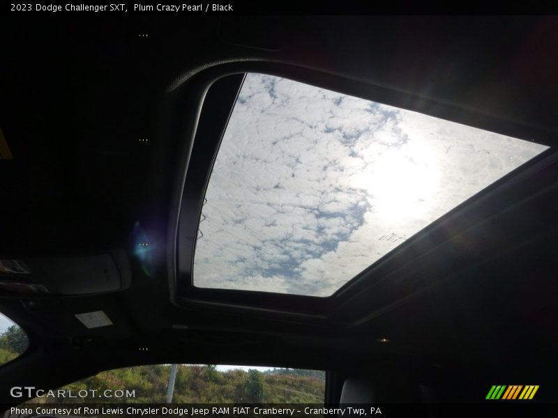 Sunroof of 2023 Challenger SXT