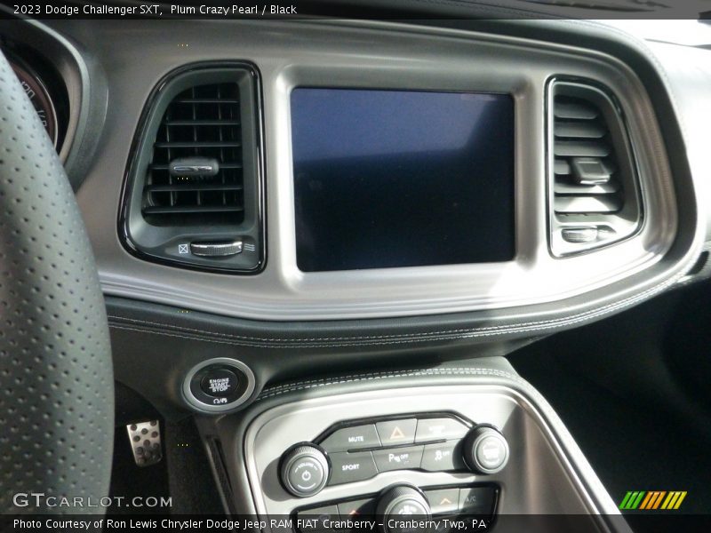 Controls of 2023 Challenger SXT