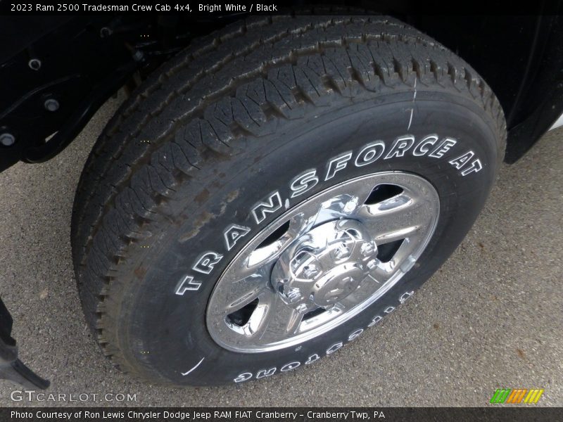 Bright White / Black 2023 Ram 2500 Tradesman Crew Cab 4x4