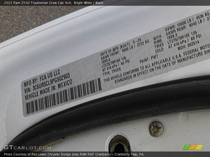 Bright White / Black 2023 Ram 2500 Tradesman Crew Cab 4x4