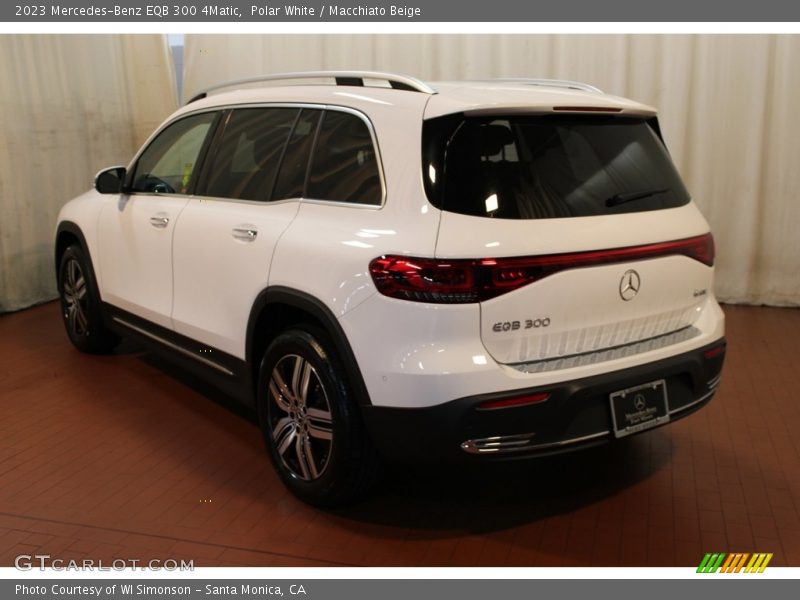 Polar White / Macchiato Beige 2023 Mercedes-Benz EQB 300 4Matic
