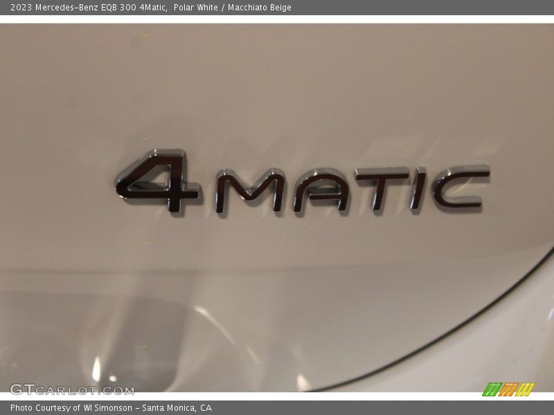 Polar White / Macchiato Beige 2023 Mercedes-Benz EQB 300 4Matic