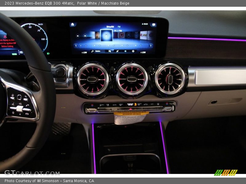 Polar White / Macchiato Beige 2023 Mercedes-Benz EQB 300 4Matic