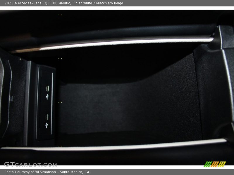 Polar White / Macchiato Beige 2023 Mercedes-Benz EQB 300 4Matic