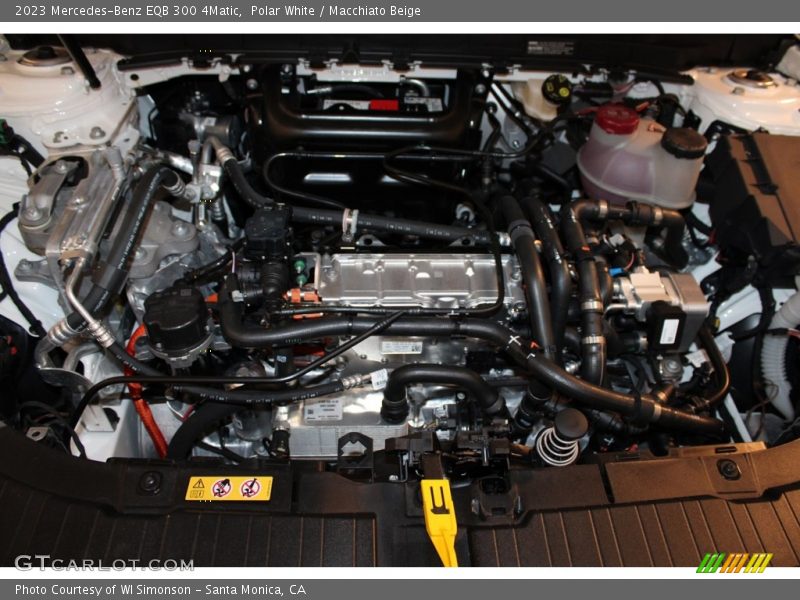 Polar White / Macchiato Beige 2023 Mercedes-Benz EQB 300 4Matic