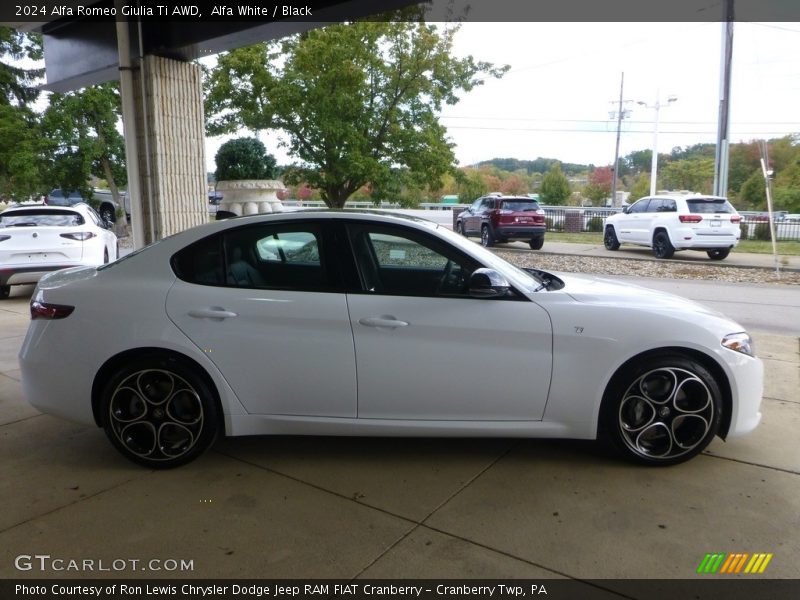 Alfa White / Black 2024 Alfa Romeo Giulia Ti AWD