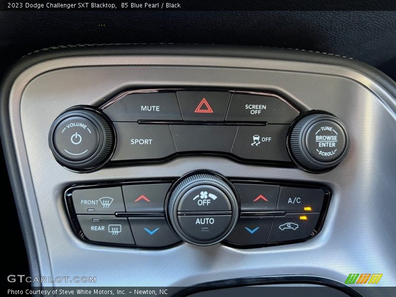 B5 Blue Pearl / Black 2023 Dodge Challenger SXT Blacktop
