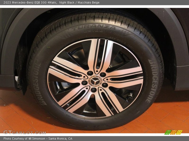 Night Black / Macchiato Beige 2023 Mercedes-Benz EQB 300 4Matic