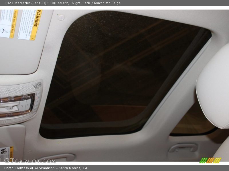 Night Black / Macchiato Beige 2023 Mercedes-Benz EQB 300 4Matic