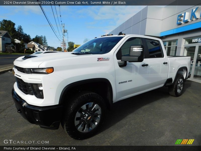 Summit White / Jet Black 2024 Chevrolet Silverado 2500HD Custom Crew Cab 4x4