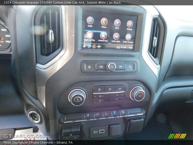 Summit White / Jet Black 2024 Chevrolet Silverado 2500HD Custom Crew Cab 4x4