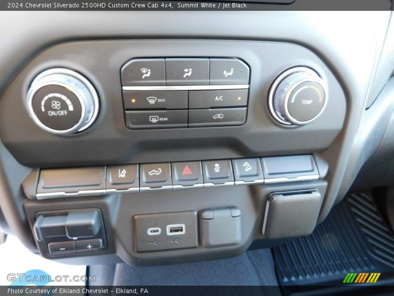 Controls of 2024 Silverado 2500HD Custom Crew Cab 4x4