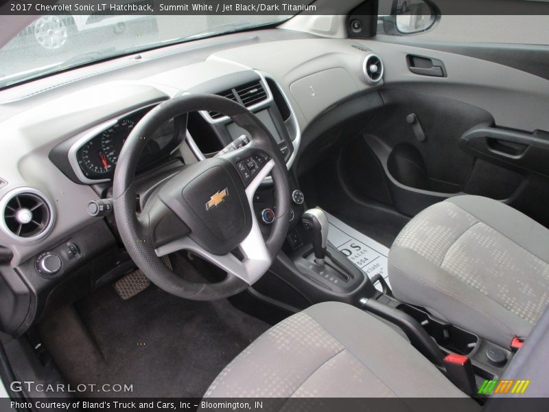 Summit White / Jet Black/Dark Titanium 2017 Chevrolet Sonic LT Hatchback