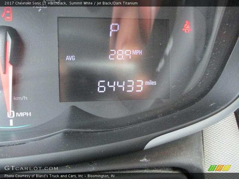 Summit White / Jet Black/Dark Titanium 2017 Chevrolet Sonic LT Hatchback