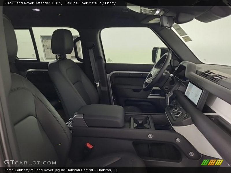 Hakuba Silver Metallic / Ebony 2024 Land Rover Defender 110 S