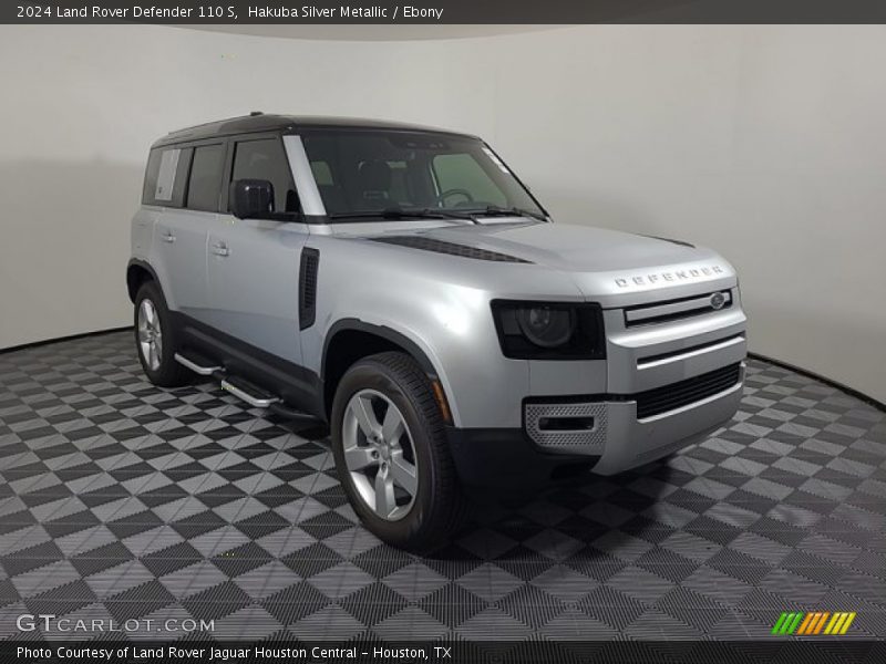  2024 Defender 110 S Hakuba Silver Metallic