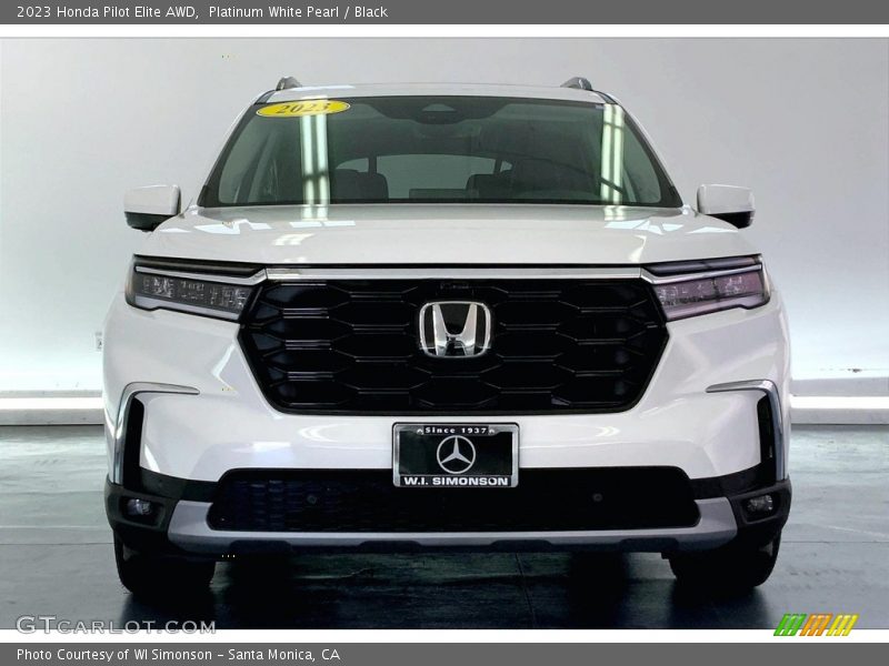 Platinum White Pearl / Black 2023 Honda Pilot Elite AWD