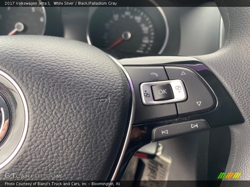 White Silver / Black/Palladium Gray 2017 Volkswagen Jetta S