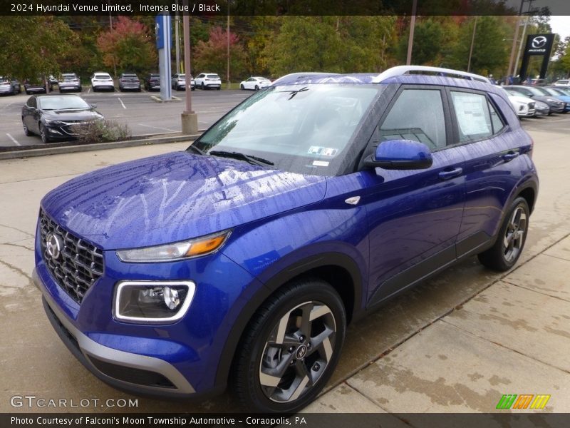 Front 3/4 View of 2024 Venue Limited