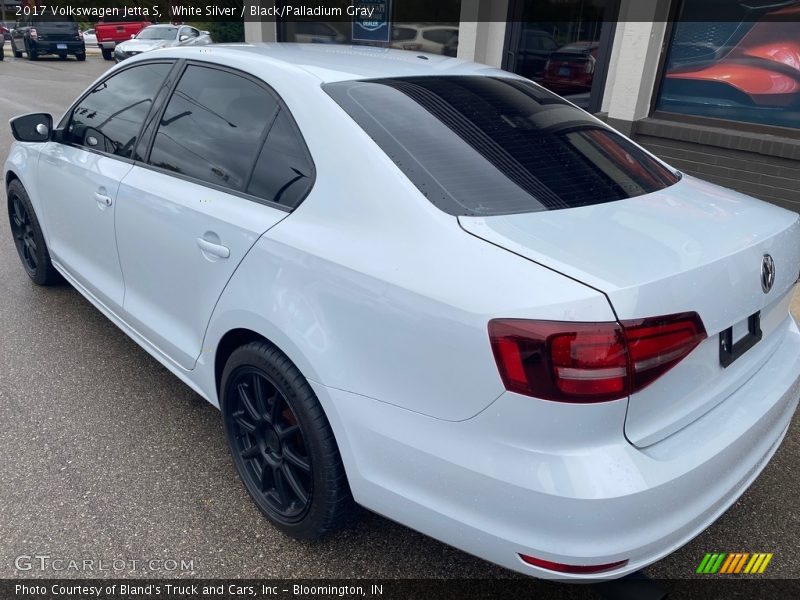 White Silver / Black/Palladium Gray 2017 Volkswagen Jetta S