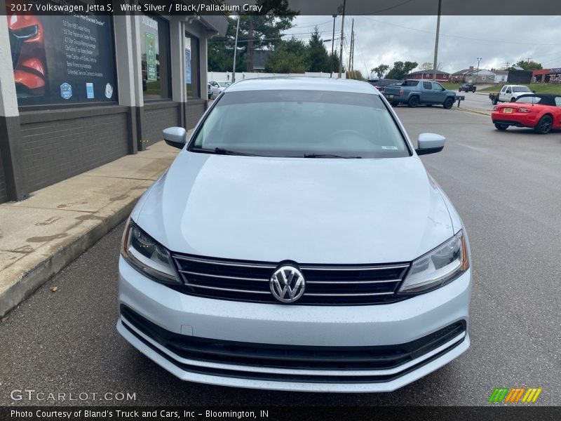 White Silver / Black/Palladium Gray 2017 Volkswagen Jetta S