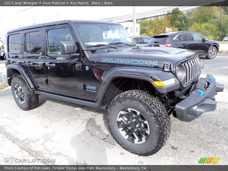 Front 3/4 View of 2024 Wrangler 4-Door Rubicon X 4xe Hybrid