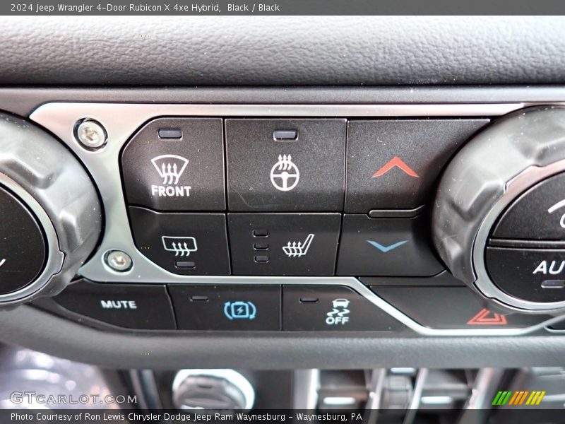 Controls of 2024 Wrangler 4-Door Rubicon X 4xe Hybrid