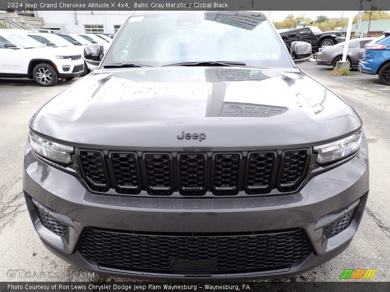 Baltic Gray Metallic / Global Black 2024 Jeep Grand Cherokee Altitude X 4x4