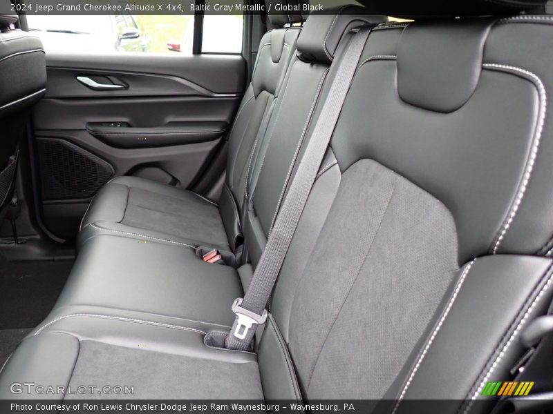 Baltic Gray Metallic / Global Black 2024 Jeep Grand Cherokee Altitude X 4x4