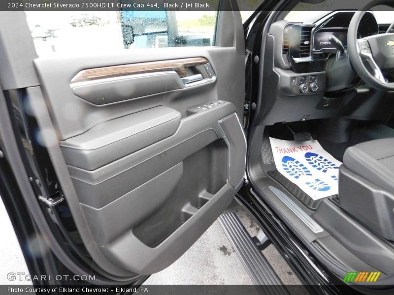 Black / Jet Black 2024 Chevrolet Silverado 2500HD LT Crew Cab 4x4