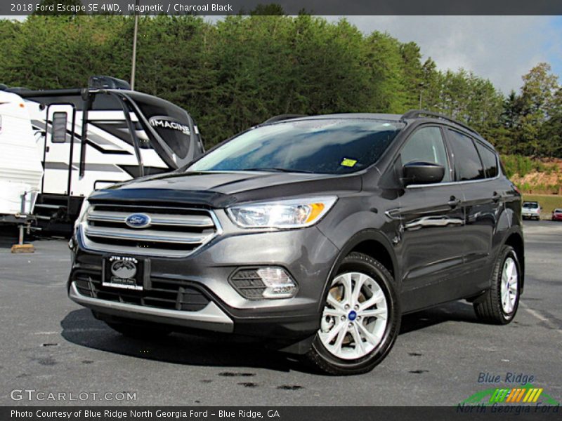 Magnetic / Charcoal Black 2018 Ford Escape SE 4WD