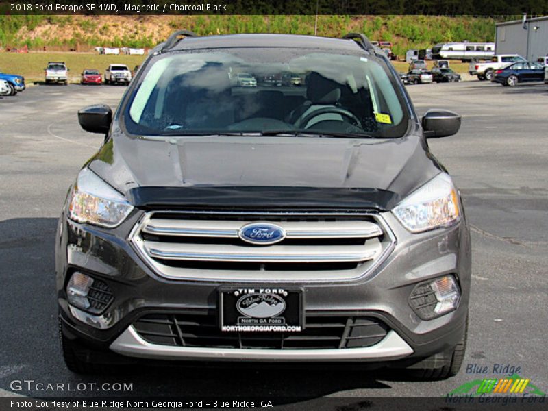 Magnetic / Charcoal Black 2018 Ford Escape SE 4WD
