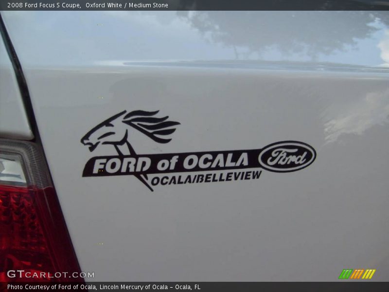 Oxford White / Medium Stone 2008 Ford Focus S Coupe